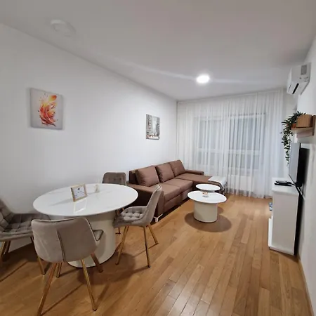 Stan Na Dan 34 Apartamento Banja Luka